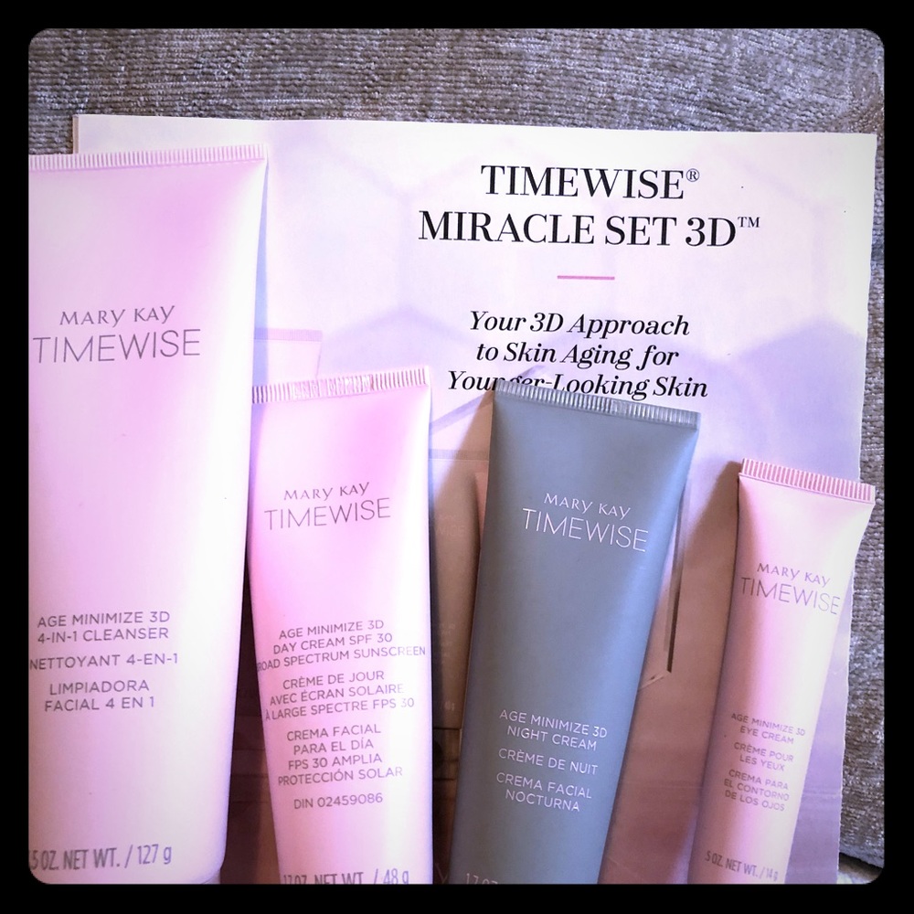 Time wise miracle set 3D by Mary Kay 4 piece set